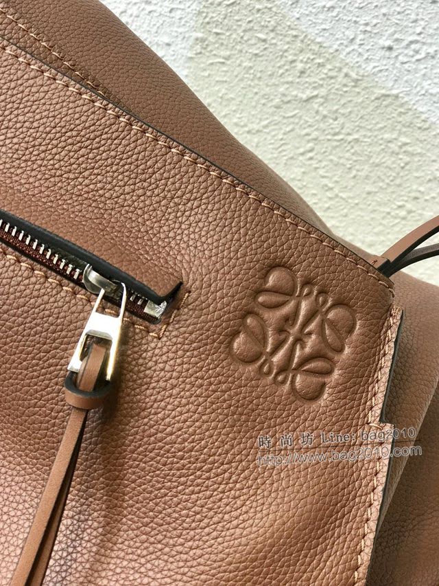 LOEWE情侶款包包 羅意威Anton Backpack 羅意威單肩斜挎胸包 10252  tcl1414